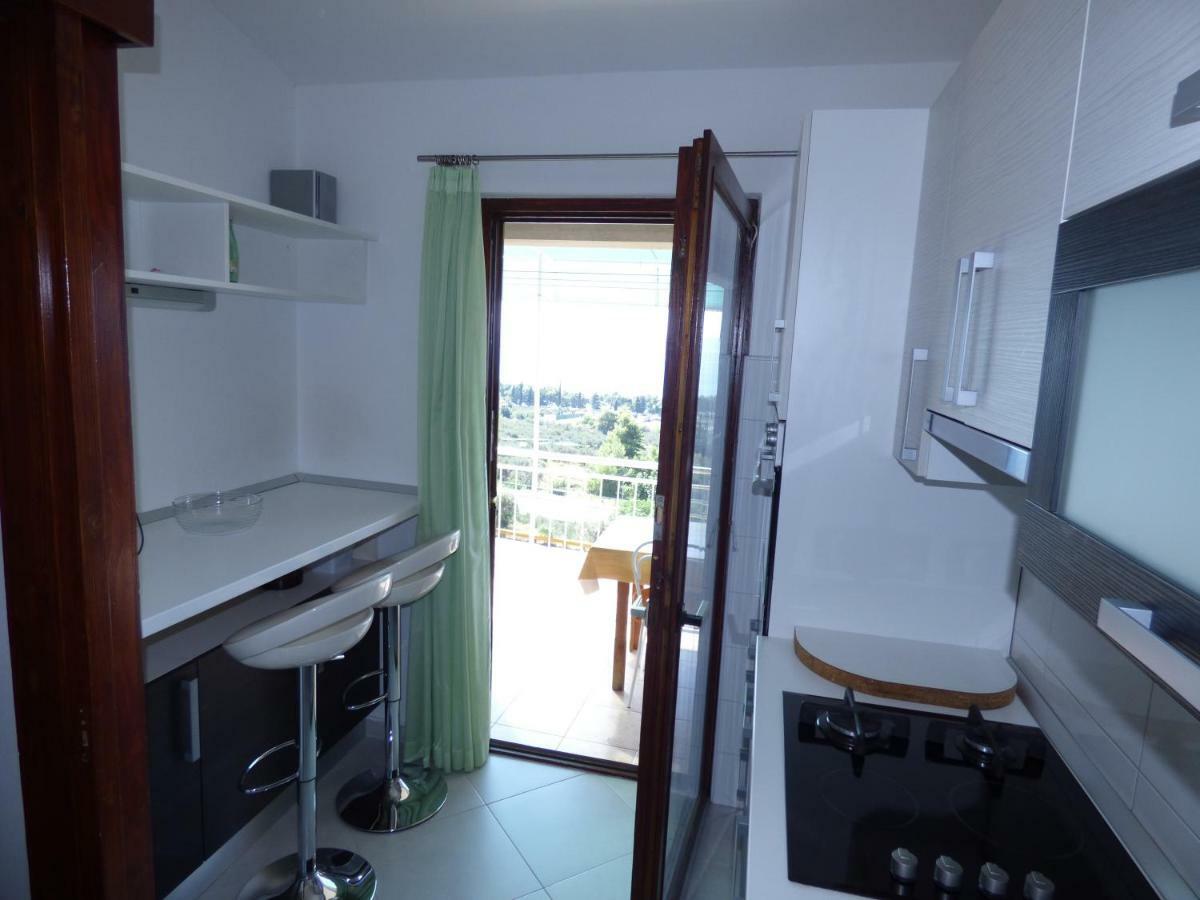 Apartmani Dalija Tučepi エクステリア 写真